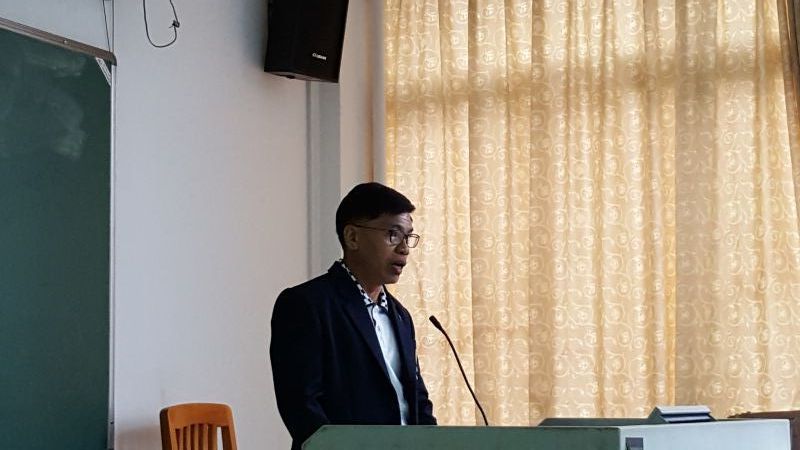 Mr.Sayan发表讲话