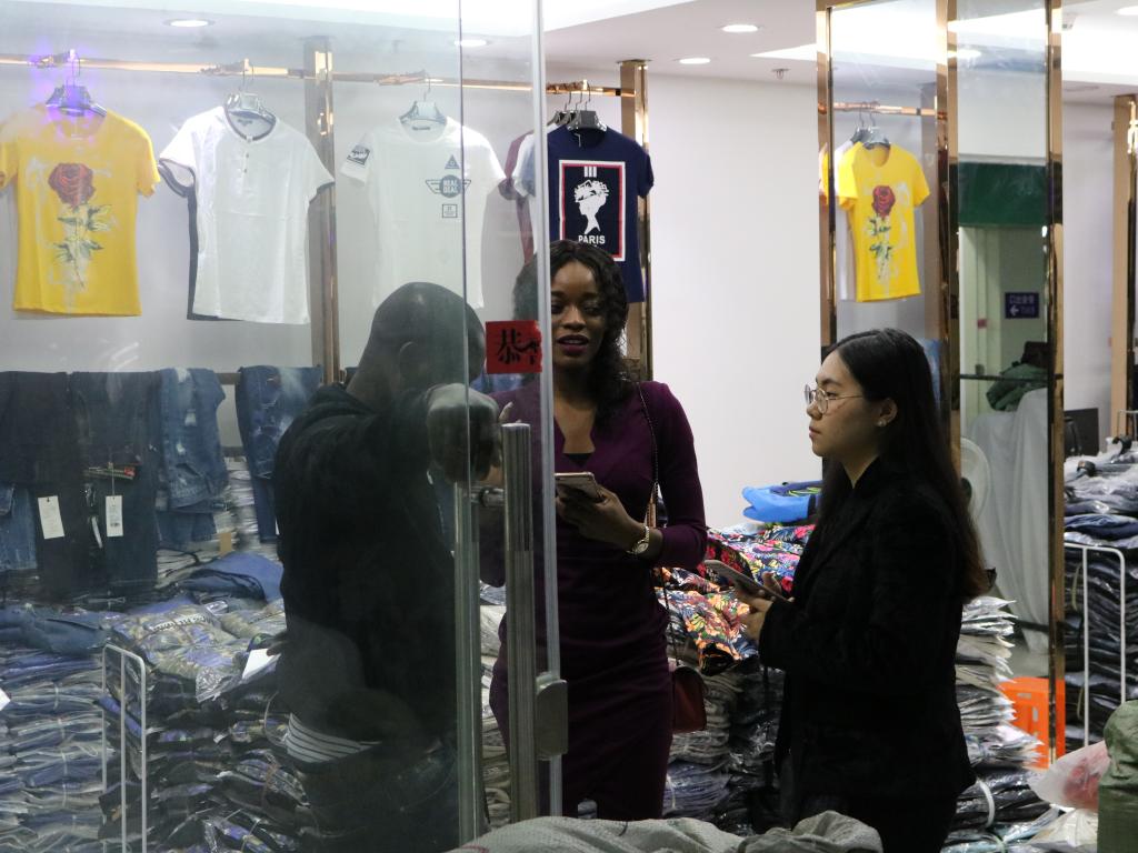 留学生积极完成面试试题—寻找客户源,采集客户信息