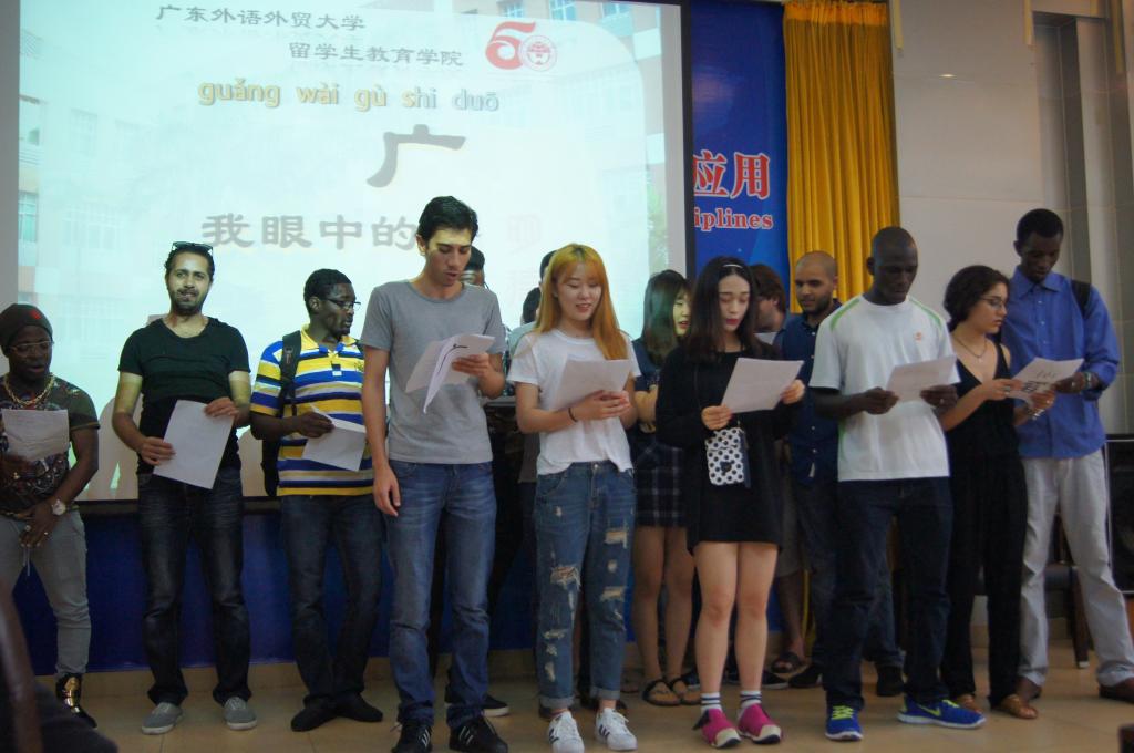 初一A班团体表演1